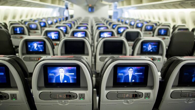 American Airlines Entertainment Options for Your Next Flight